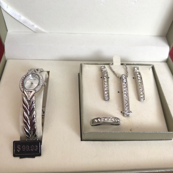 Cote d’ Azur Jewelry romantic jewelry set - Picture 4 of 5